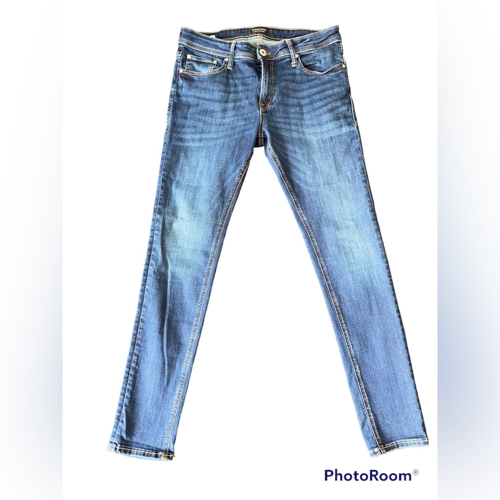 Liam Skinny Fit Jeans